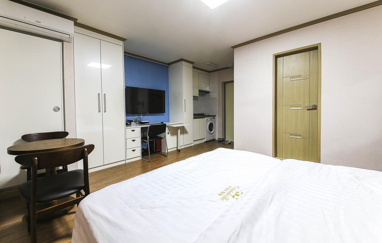 Crystal Residence Hotel Daejeon Exterior photo
